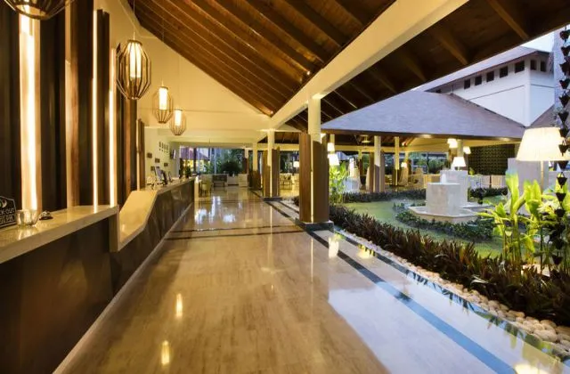 Grand Palladium Palace Todo Incluido Punta Cana Republica Dominicana Lobby